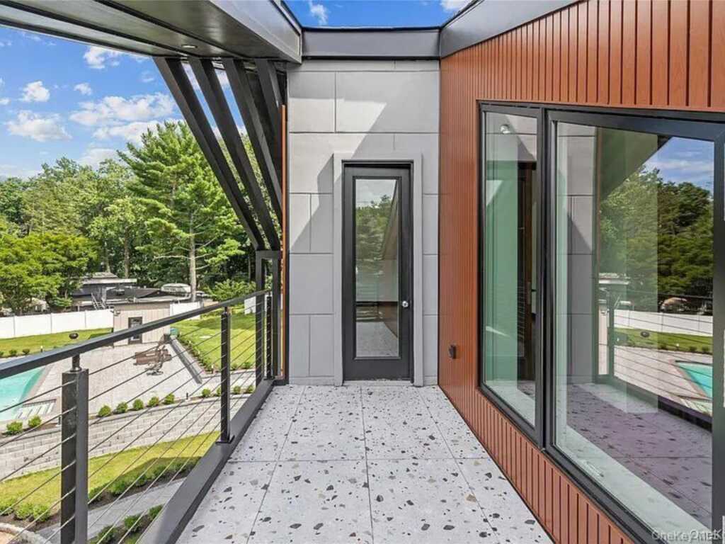 408 Buena Vista Road, New City, NY 10956 - Photo 32 of 46