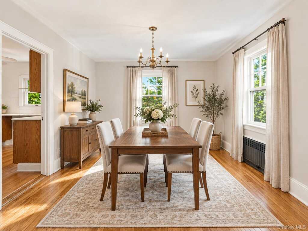 34 General Heath Avenue, White Plains, NY 10603 - Photo 13 of 44