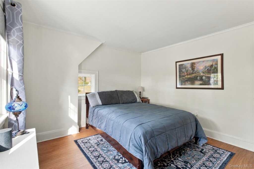 34 General Heath Avenue, White Plains, NY 10603 - Photo 31 of 44