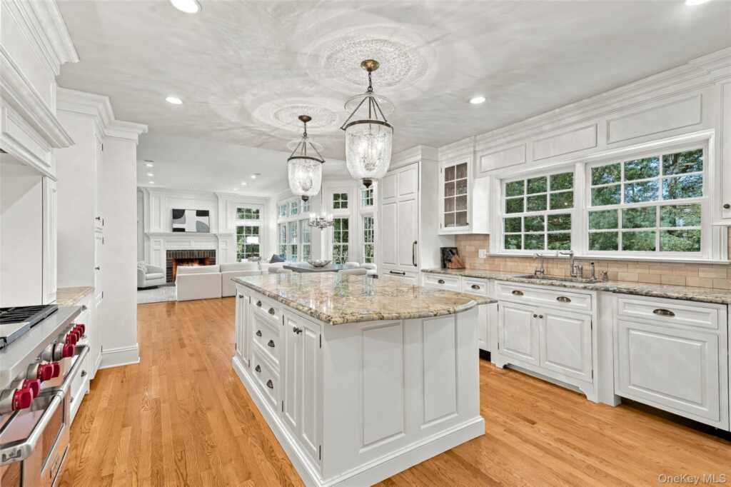65 Greenhaven Road, Rye, NY 10580 - Photo 13 of 35