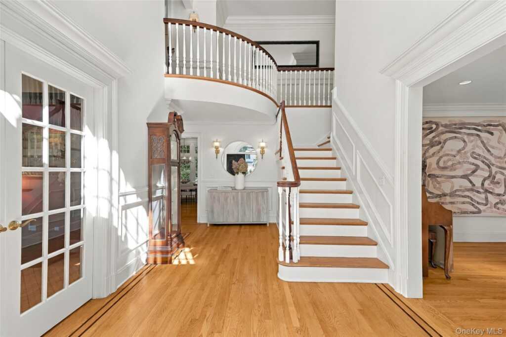 65 Greenhaven Road, Rye, NY 10580 - Photo 3 of 35
