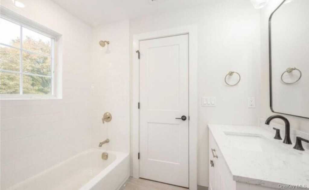 142 Maple Avenue, Rye, NY 10580 - Photo 16 of 25