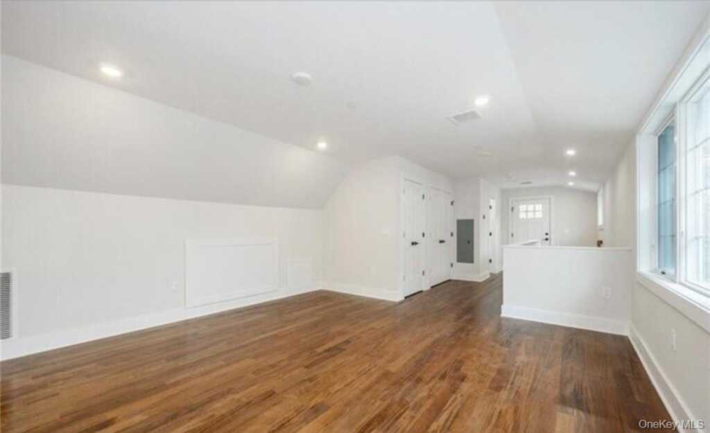 142 Maple Avenue, Rye, NY 10580 - Photo 18 of 25