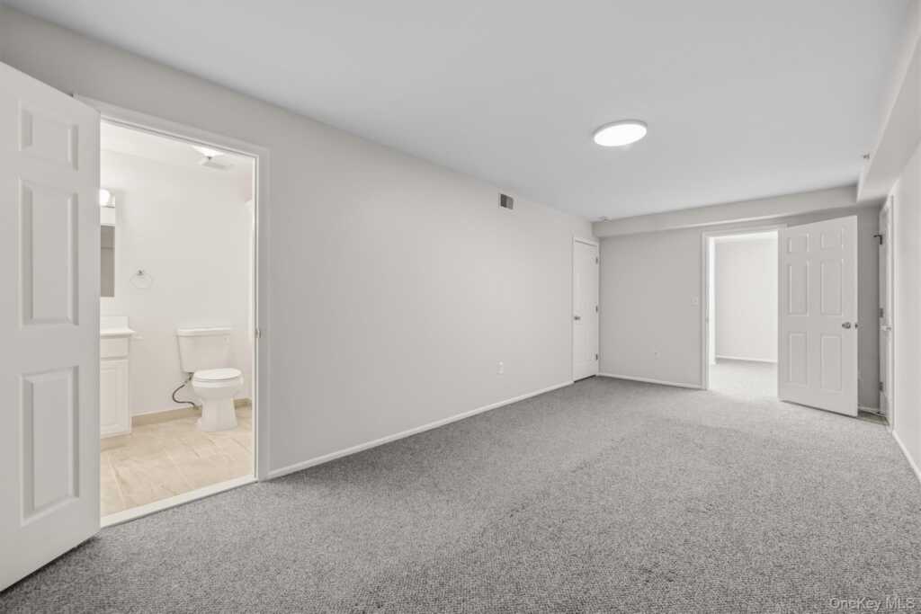 10-12 Chestnut Street, Unit #B307, Suffern, NY 10901 - Photo 39 of 50