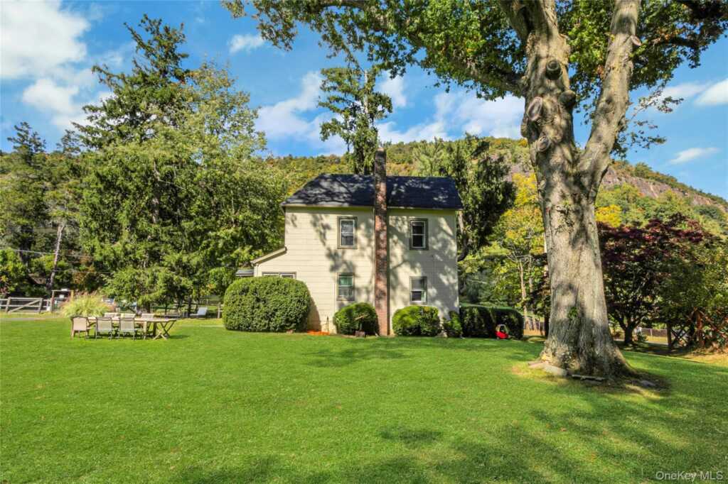 115 Larchdale Avenue, Nyack, NY 10960 - Photo 3 of 29