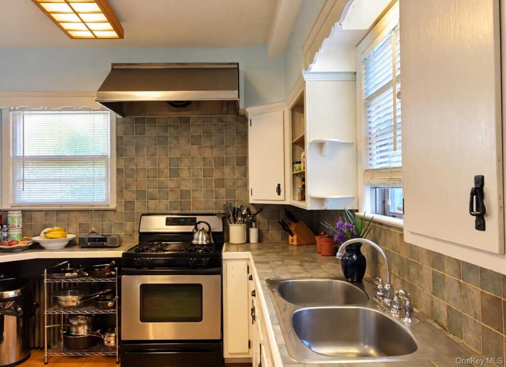 134 N Broadway, Unit #1, Nyack, NY 10960 - Photo 5 of 6