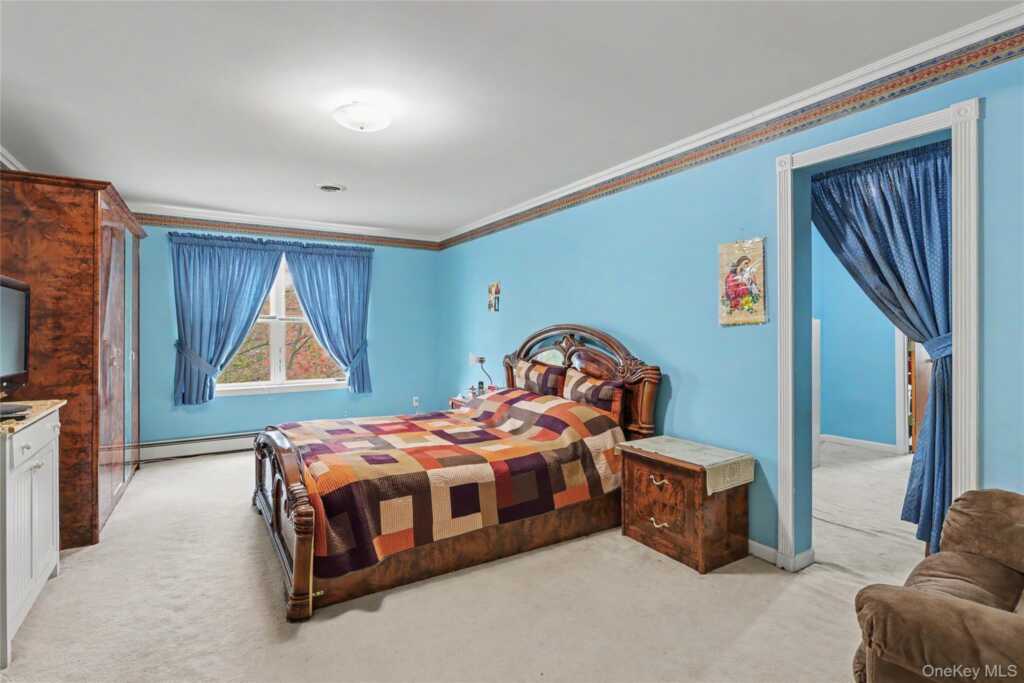 14 Blue Heron Road, Nanuet, NY 10954 - Photo 19 of 37
