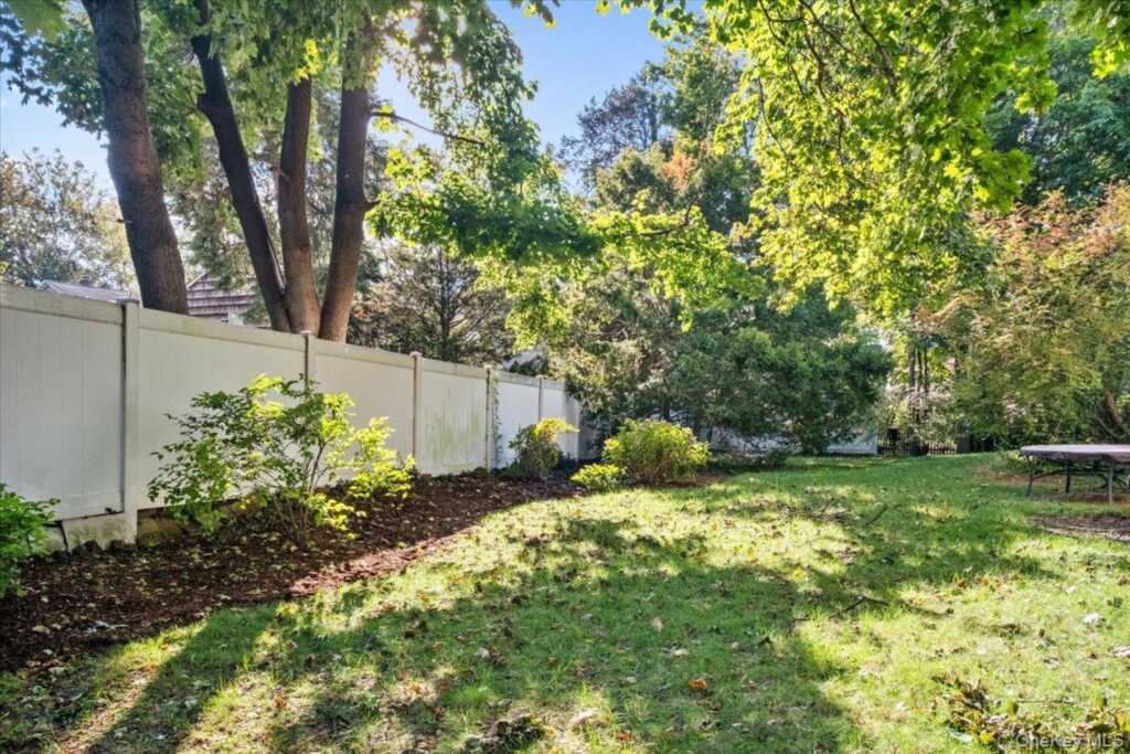 20 Whitfield Terrace, New Rochelle, NY 10801 - Photo 25 of 30