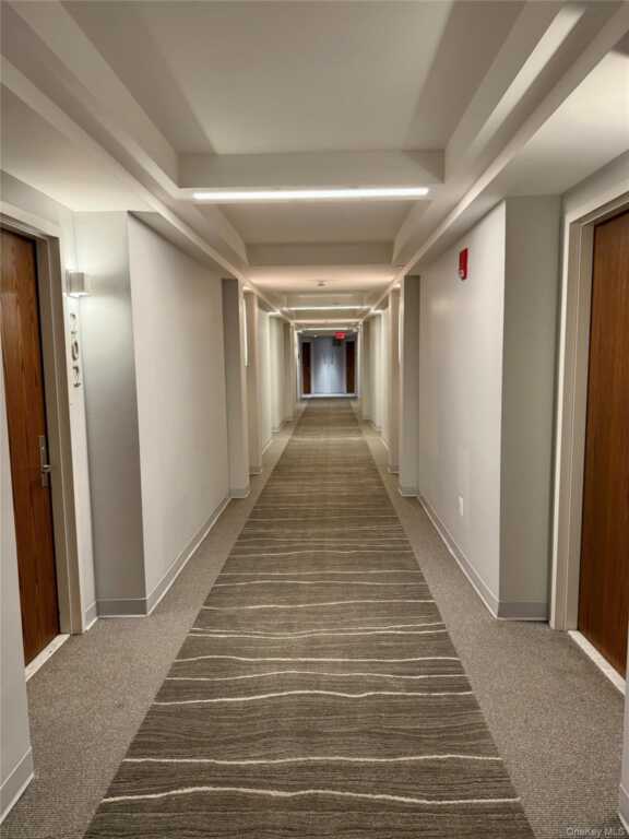 4 Martine Avenue, Unit #203, White Plains, NY 10606 - Photo 11 of 18