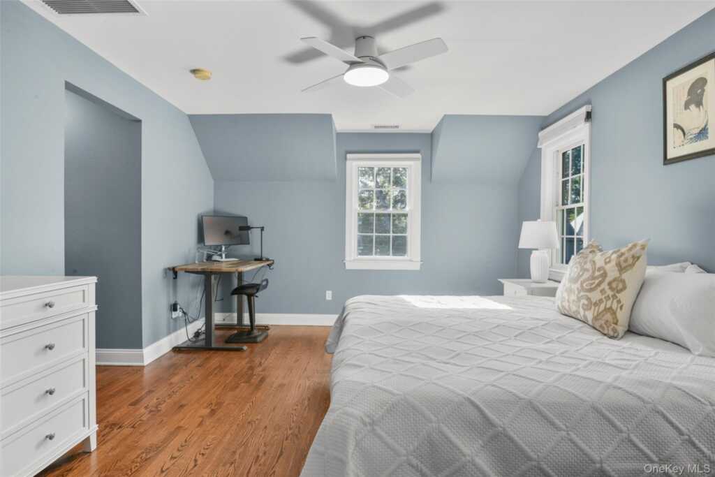 51 Maywood Road, New Rochelle, NY 10804 - Photo 29 of 48