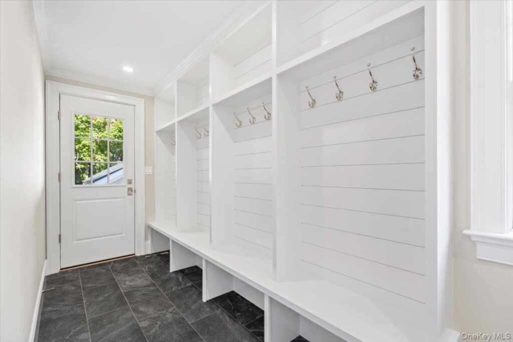 68 Grapal Street, Rye, NY 10580 - Photo 14 of 37