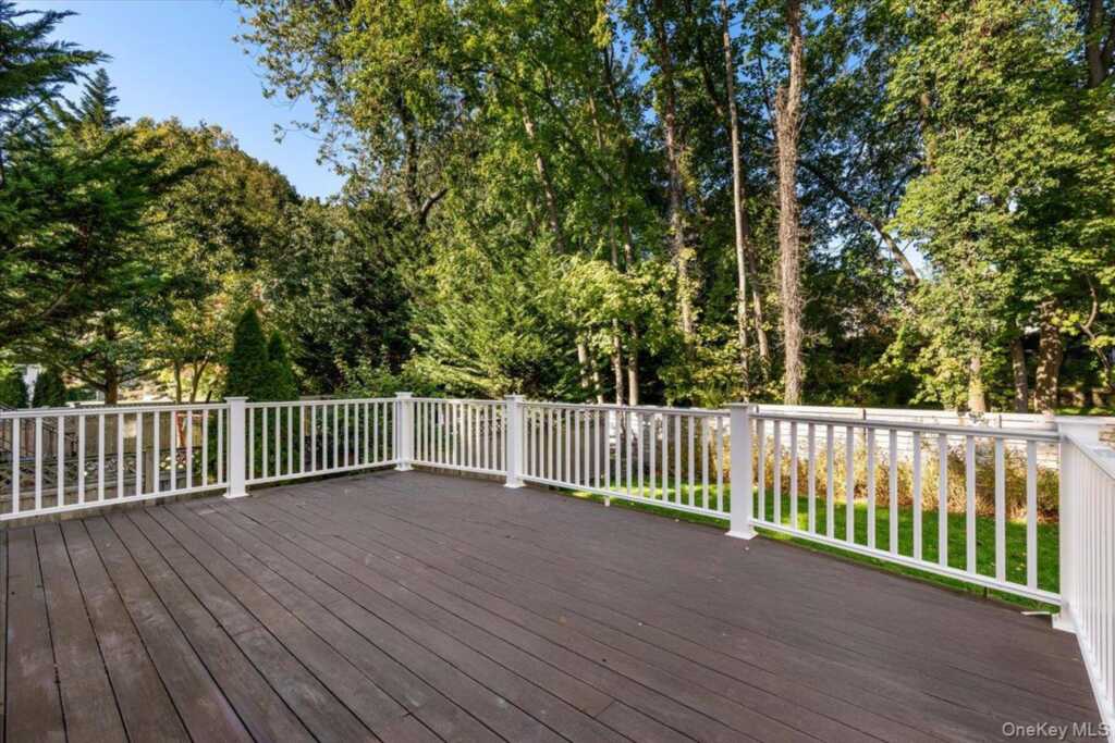 68 Grapal Street, Rye, NY 10580 - Photo 31 of 37