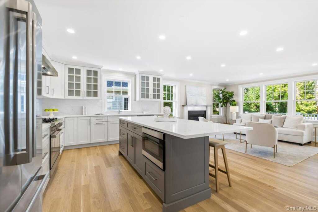 68 Grapal Street, Rye, NY 10580 - Photo 9 of 37
