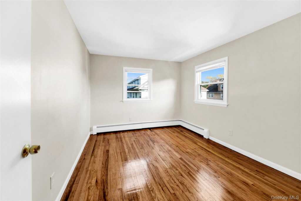 355 5th Avenue, New Rochelle, NY 10801 - Photo 28 of 37