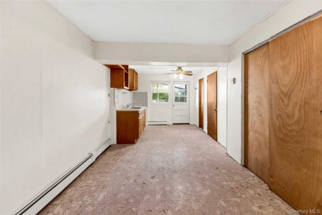 355 5th Avenue, New Rochelle, NY 10801 - Photo 34 of 37