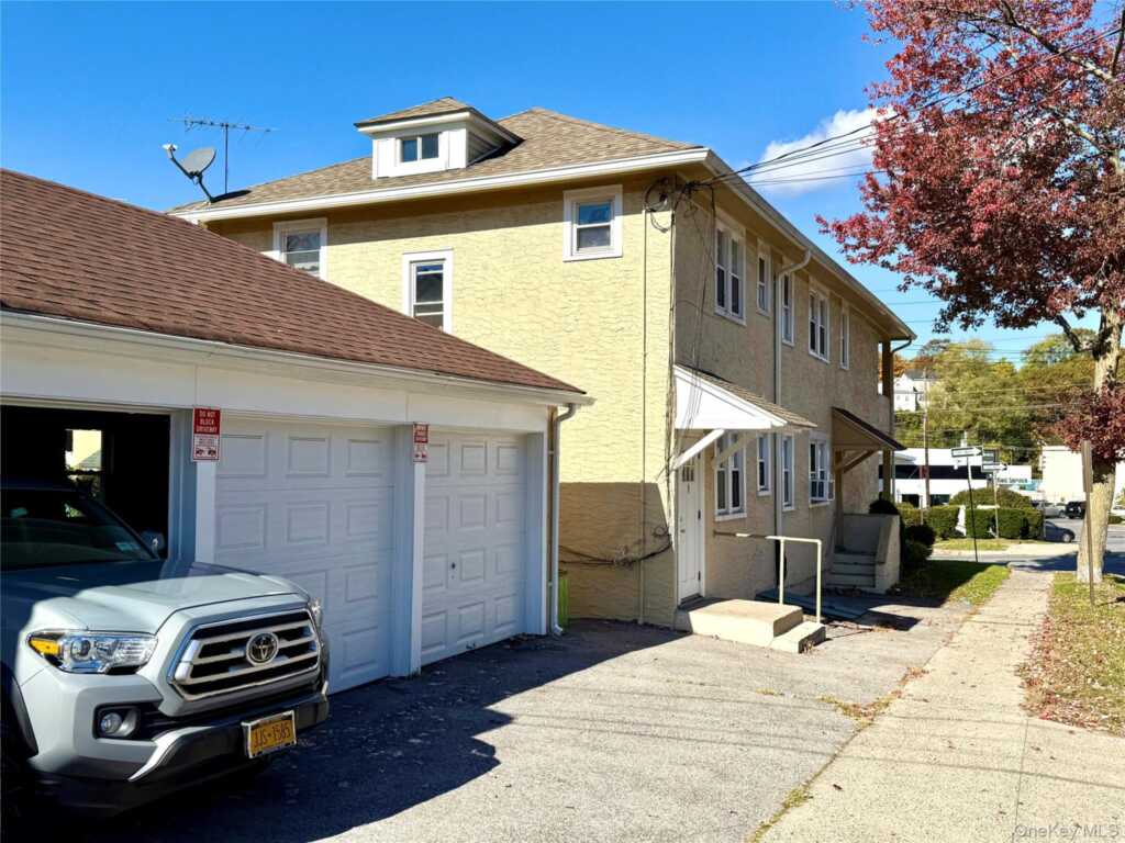 179 Chatterton Avenue, White Plains, NY 10606 - Photo 8 of 8