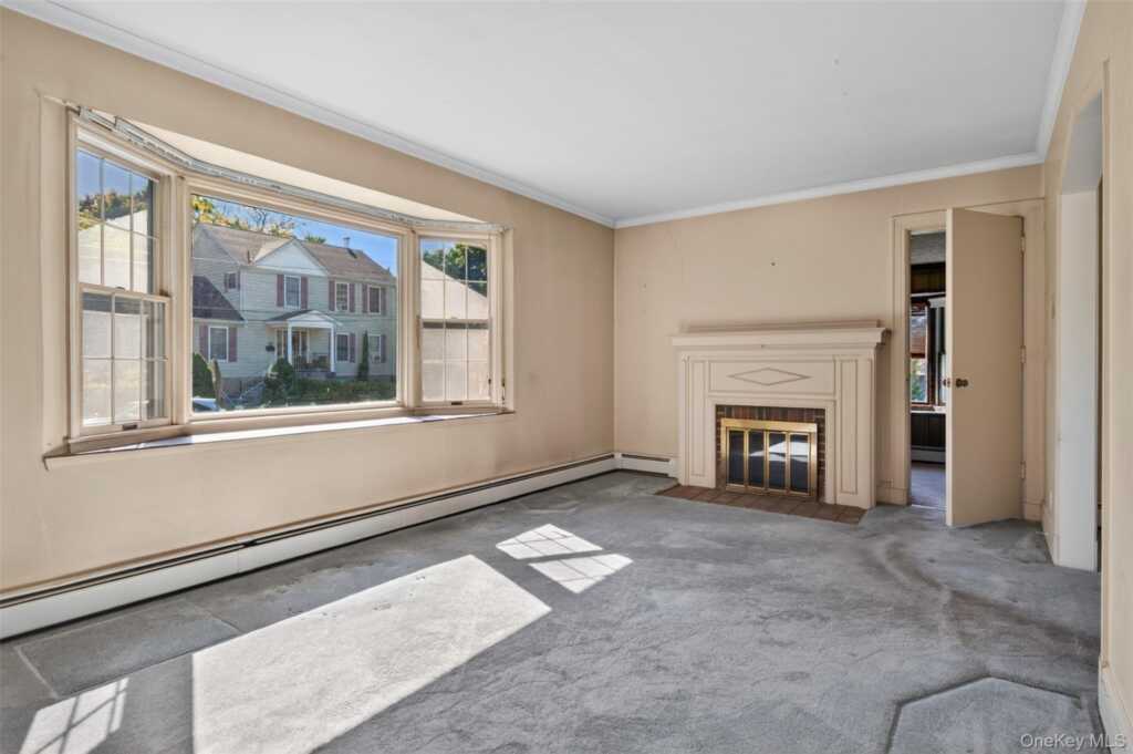 55 Hill Street, New Rochelle, NY 10801 - Photo 4 of 39