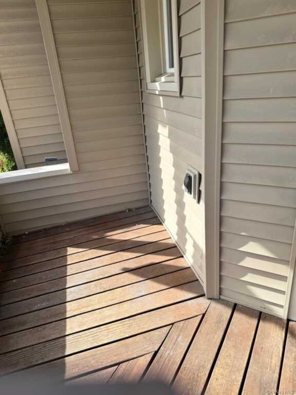193 W Washington Avenue, Pearl River, NY 10956 - Photo 10 of 12