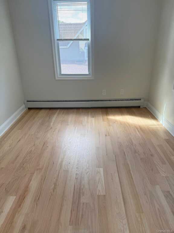 193 W Washington Avenue, Pearl River, NY 10956 - Photo 8 of 12