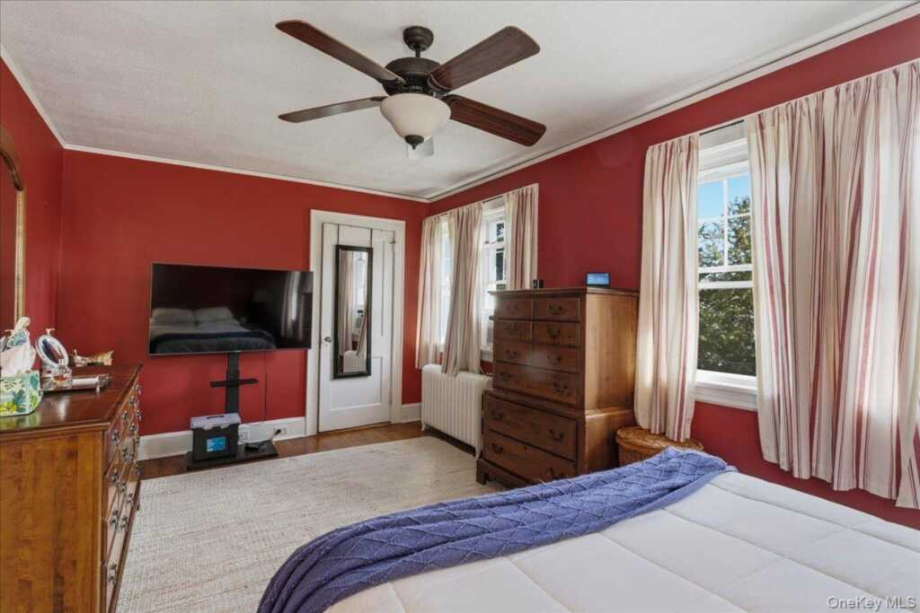 232 Clinton Avenue, New Rochelle, NY 10801 - Photo 17 of 37