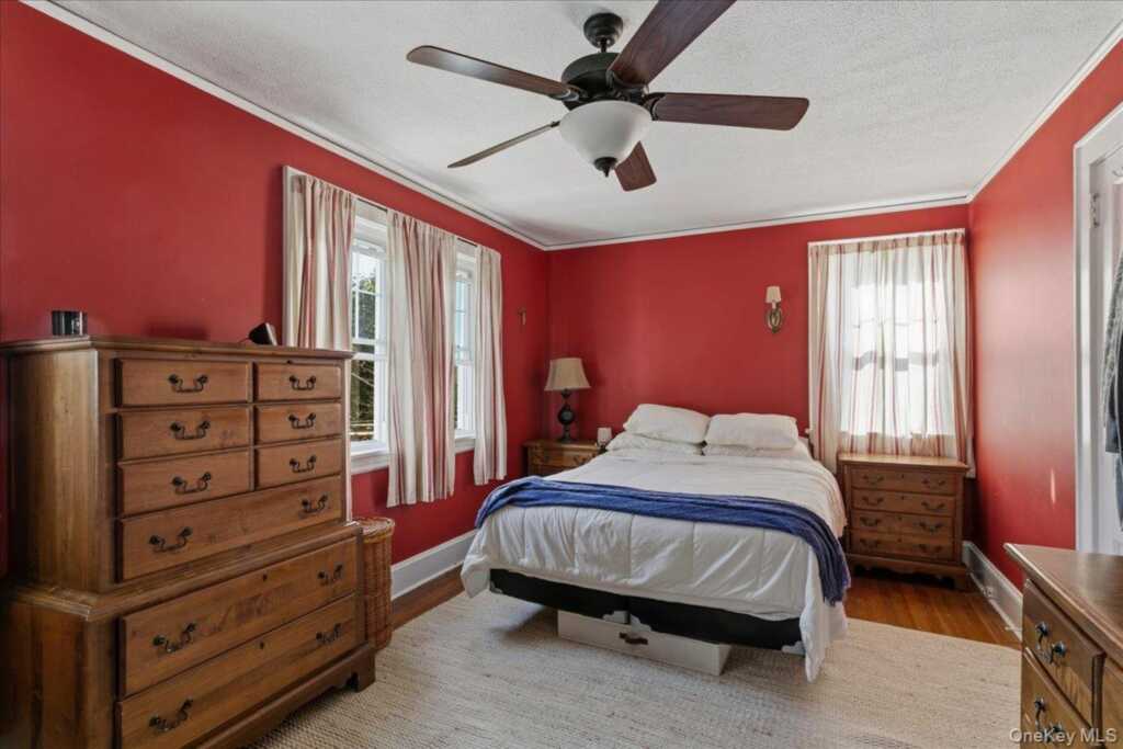 232 Clinton Avenue, New Rochelle, NY 10801 - Photo 18 of 37