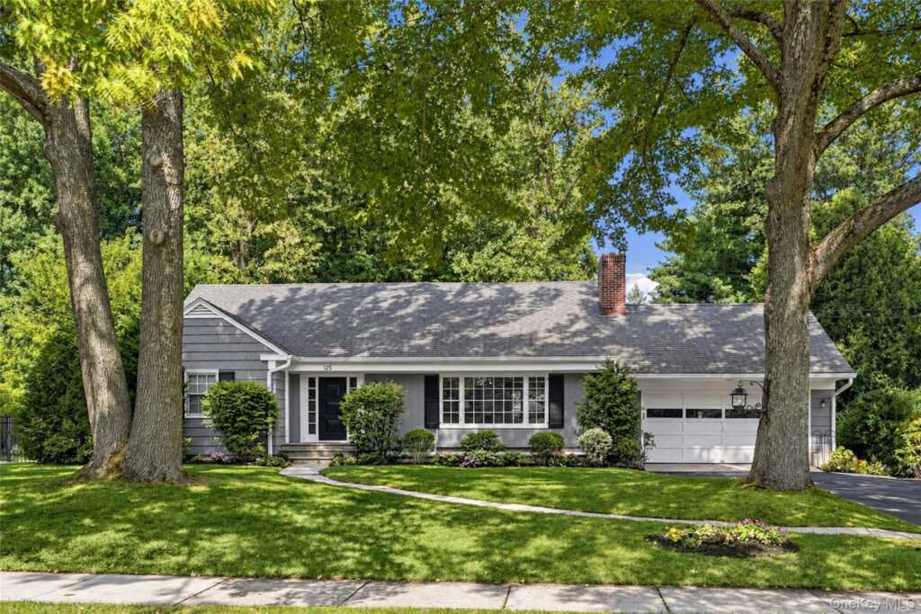 125 Betsy Brown Road, Rye, NY 10573