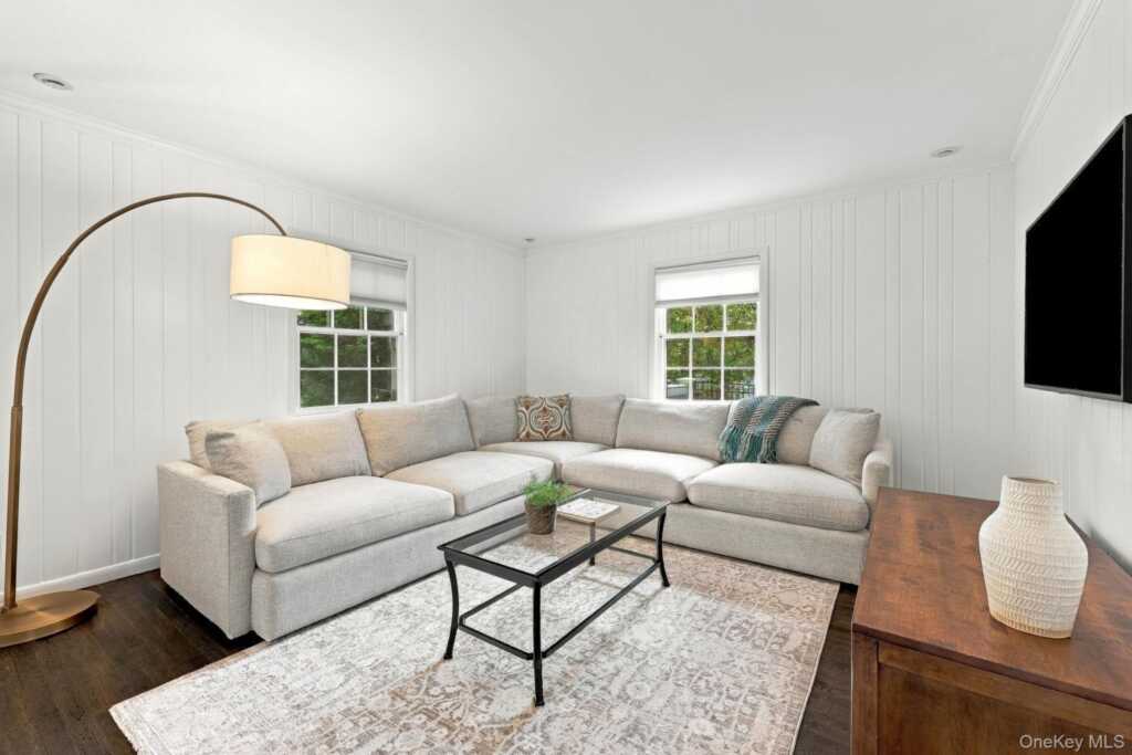 125 Betsy Brown Road, Rye, NY 10573 - Photo 4 of 27