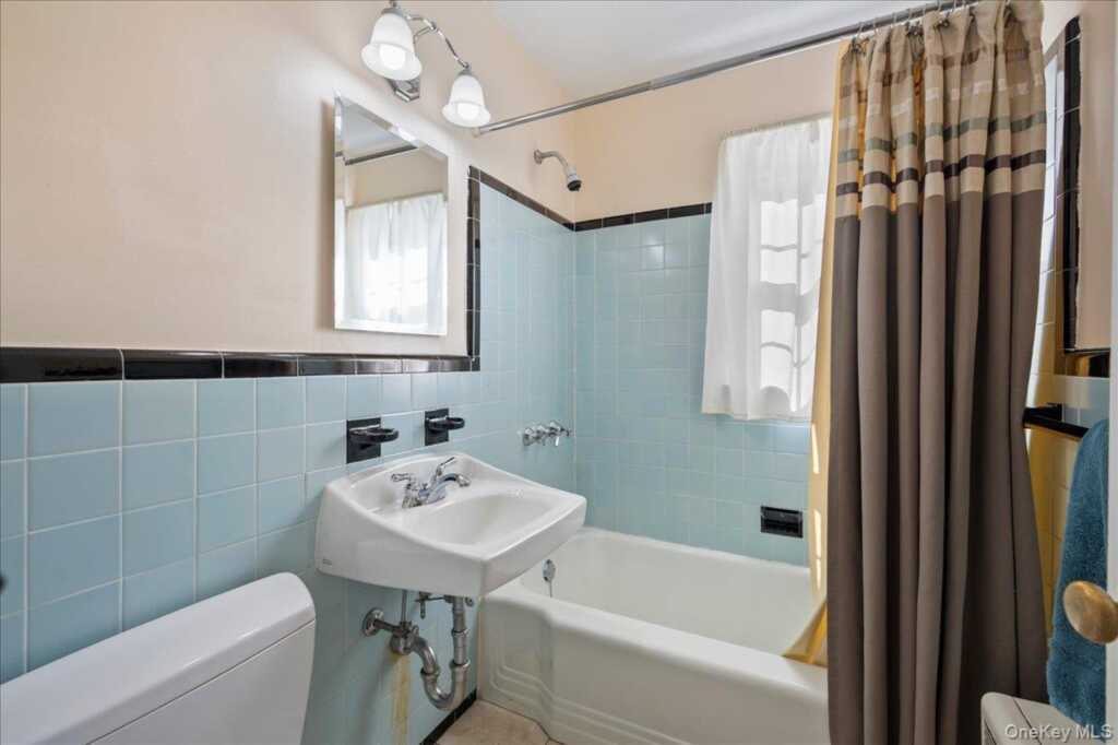 18 Maywood Avenue, Rye, NY 10573 - Photo 14 of 28