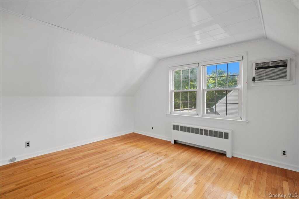 18 Maywood Avenue, Rye, NY 10573 - Photo 17 of 28