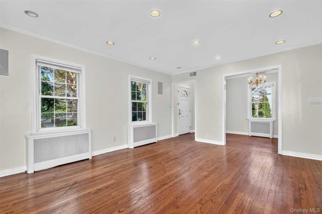 29 Overlook Place, Rye, NY 10580 - Photo 6 of 45