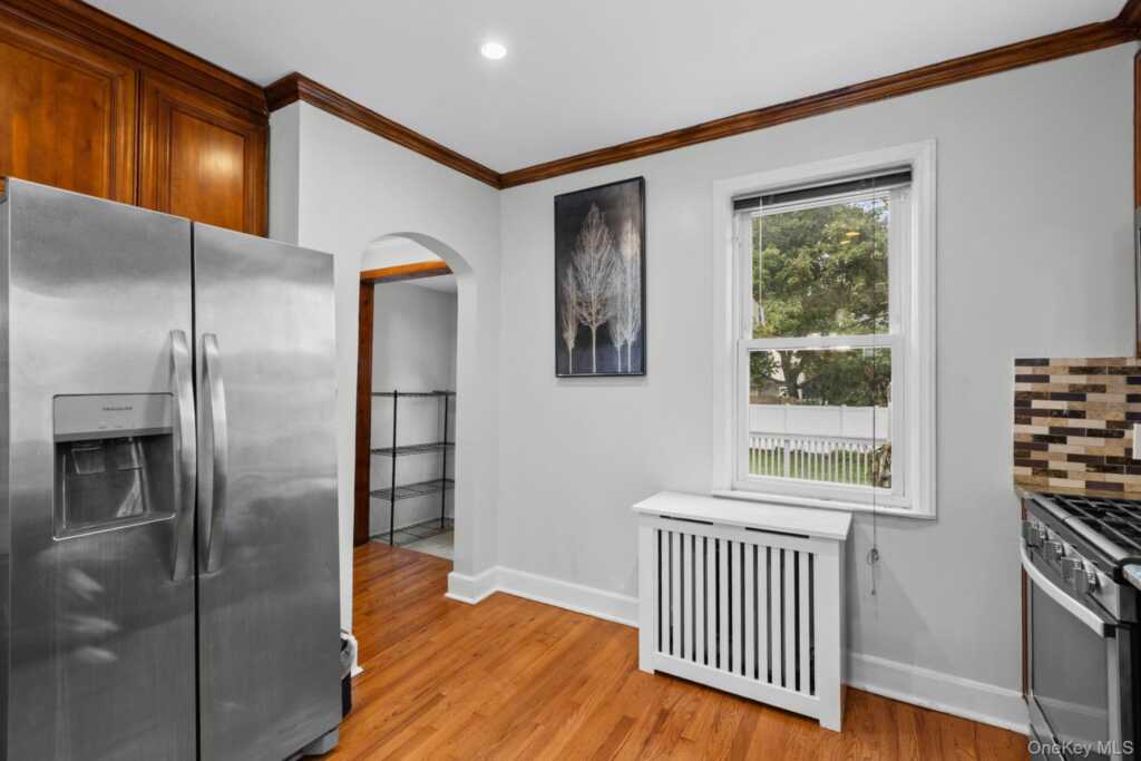 24 Wesley Avenue, Rye, NY 10573 - Photo 9 of 41