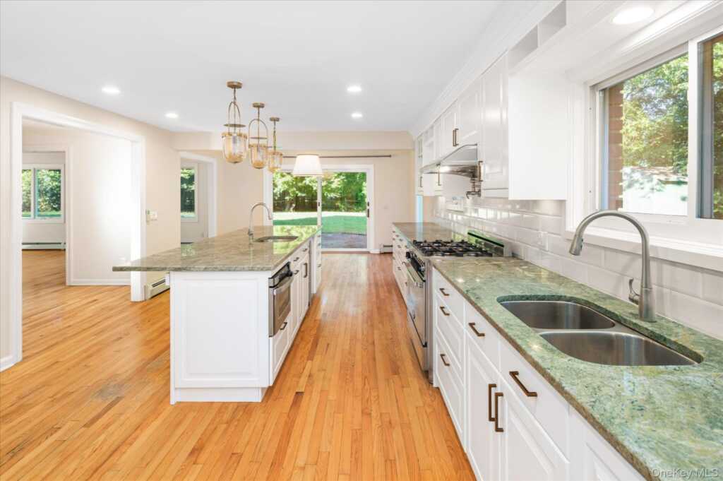 10 Bell Place, Rye, NY 10573 - Photo 22 of 35