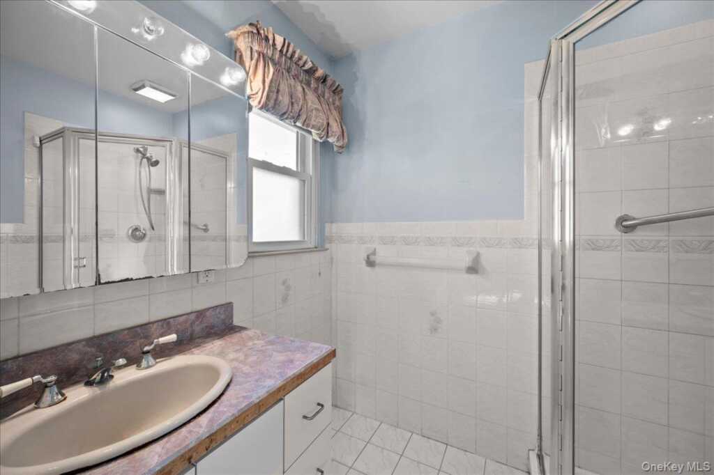 1 Daisy Court, Nanuet, NY 10954 - Photo 16 of 35