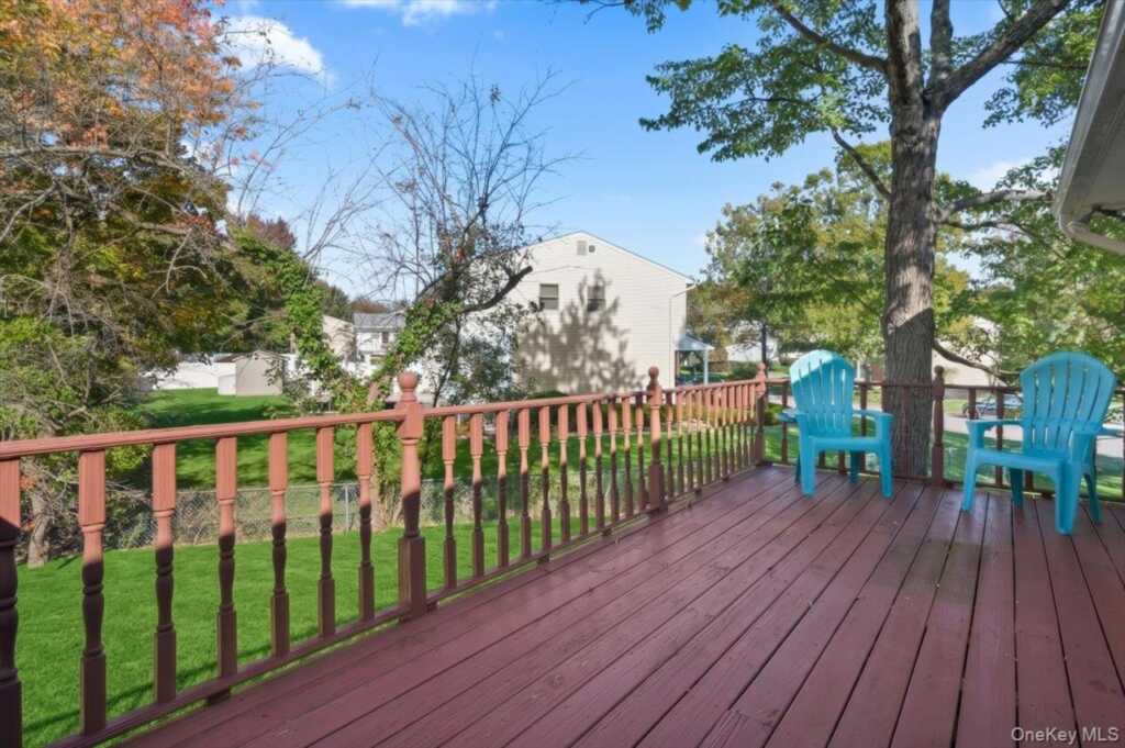 1 Daisy Court, Nanuet, NY 10954 - Photo 30 of 35