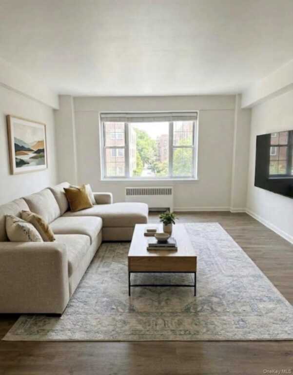 230 Pelham Road, Unit #2H, New Rochelle, NY 10805