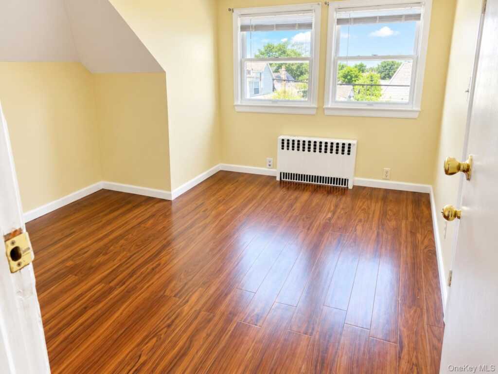 51 Howard Parkway, New Rochelle, NY 10801 - Photo 5 of 7