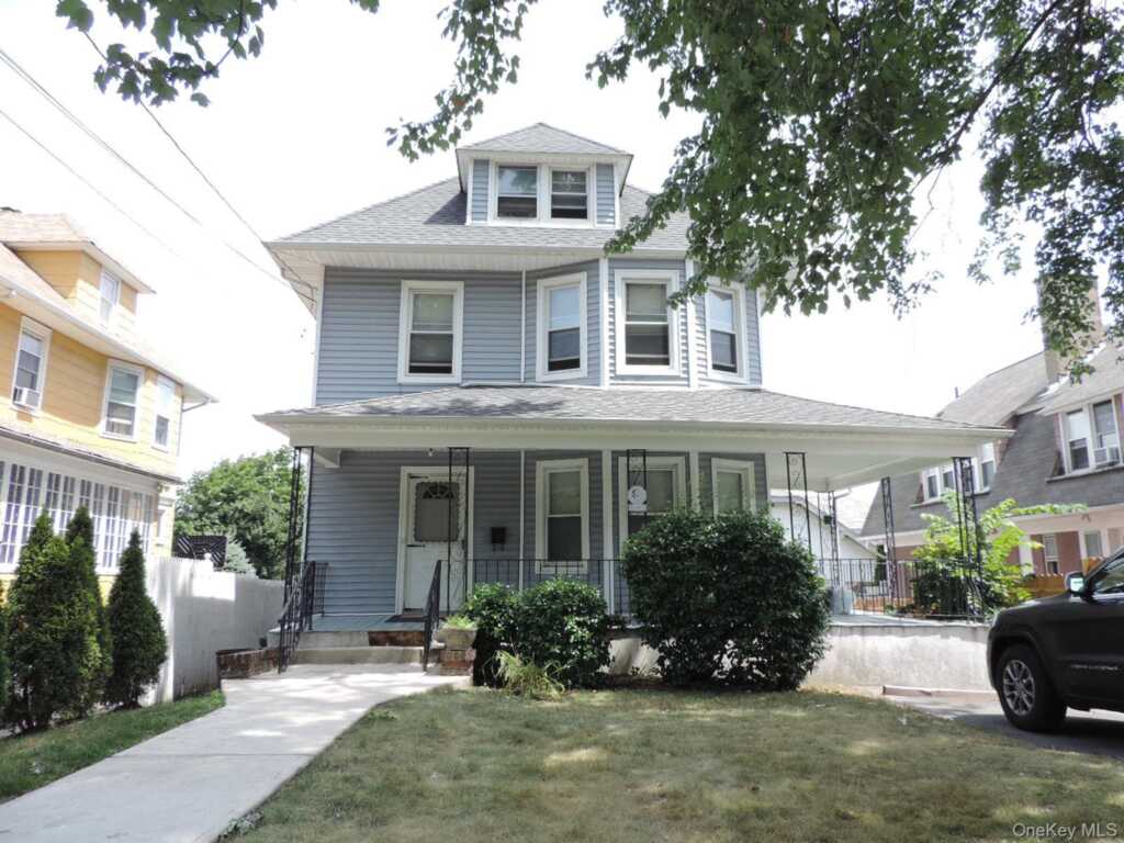 141 Clinton Avenue, New Rochelle, NY 10801