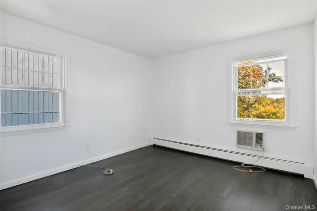 187 Old Mamaroneck Road, White Plains, NY 10605 - Photo 17 of 34