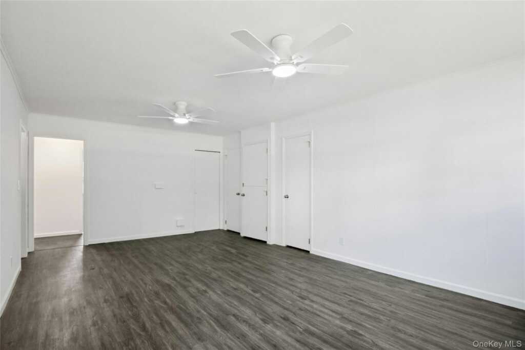187 Old Mamaroneck Road, White Plains, NY 10605 - Photo 24 of 34