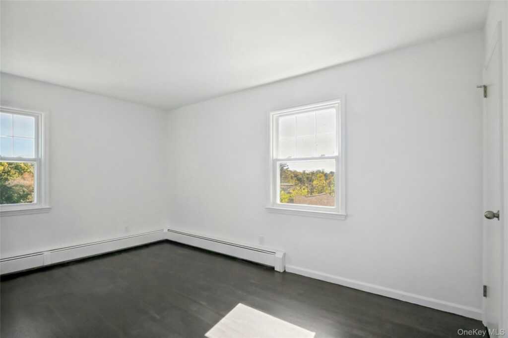 187 Old Mamaroneck Road, White Plains, NY 10605 - Photo 27 of 34