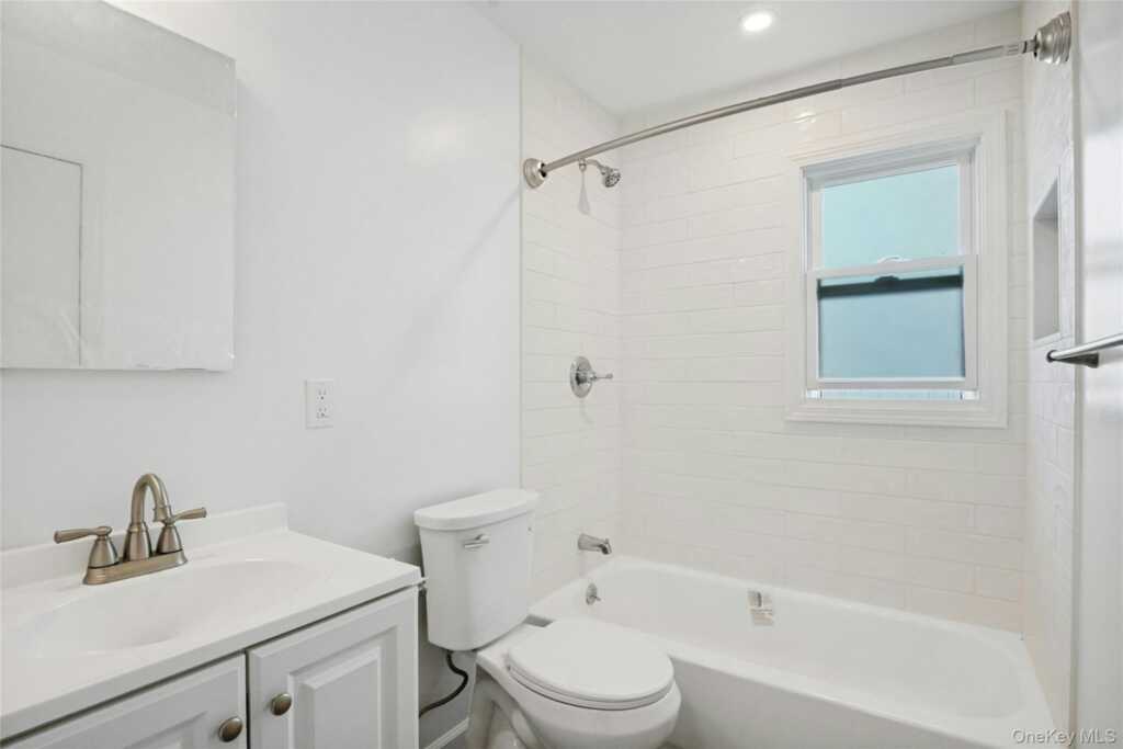 187 Old Mamaroneck Road, White Plains, NY 10605 - Photo 29 of 34