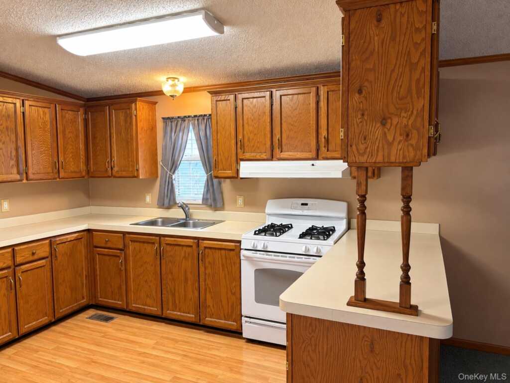 59 Cedar Flats Road, Stony Point, NY 10980 - Photo 2 of 10