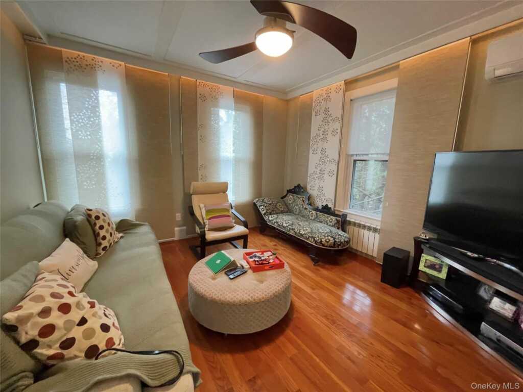 42 Park Avenue, Rye, NY 10573 - Photo 14 of 16