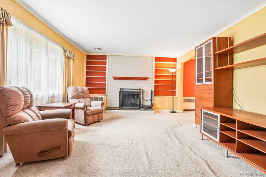 7 Albro Lane, White Plains, NY 10603 - Photo 13 of 49