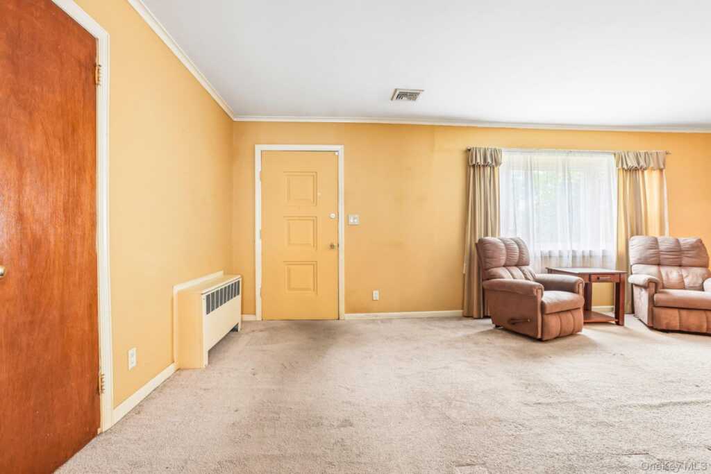 7 Albro Lane, White Plains, NY 10603 - Photo 14 of 49