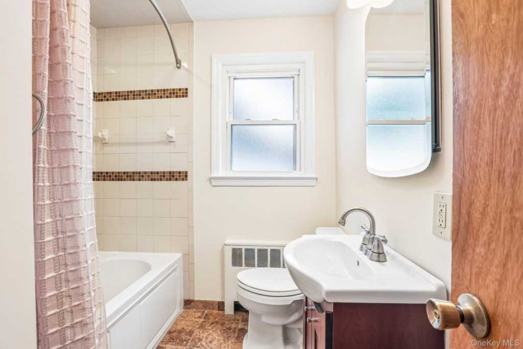 7 Albro Lane, White Plains, NY 10603 - Photo 24 of 49