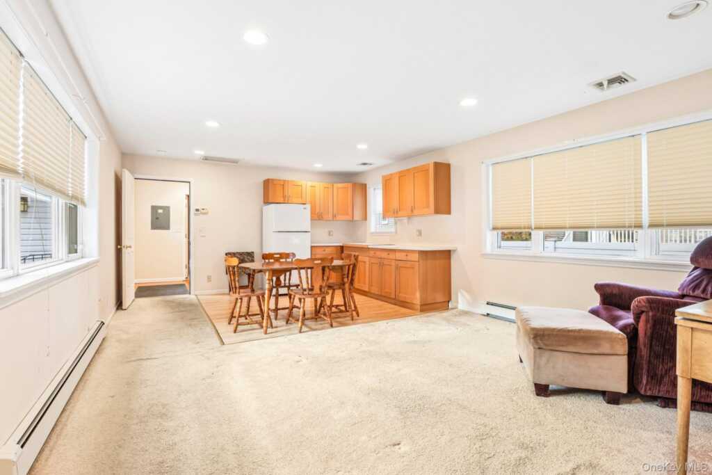 7 Albro Lane, White Plains, NY 10603 - Photo 36 of 49