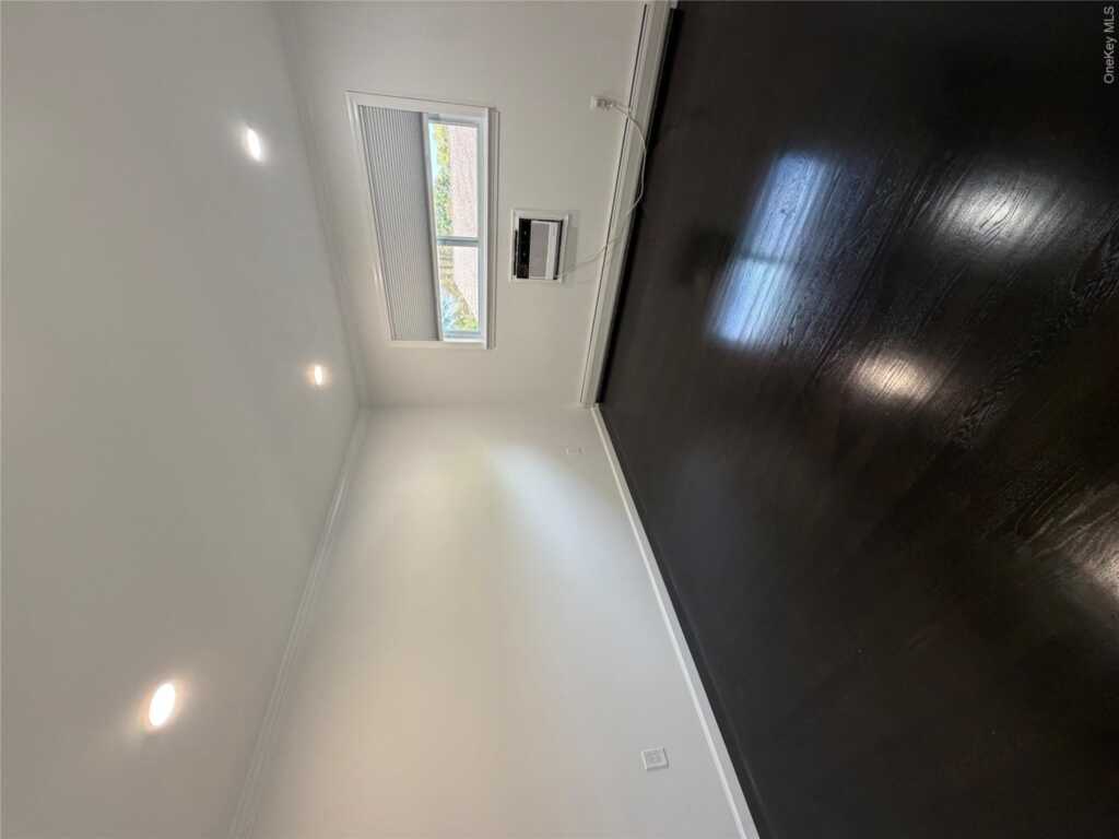 14 Central Drive, Unit #4, Nanuet, NY 10954 - Photo 12 of 15