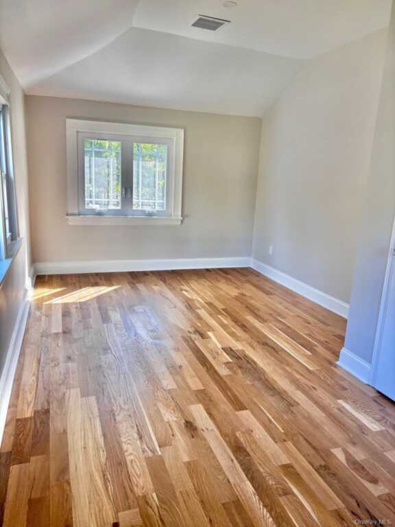 50 Forest Circle, New Rochelle, NY 10804 - Photo 20 of 24