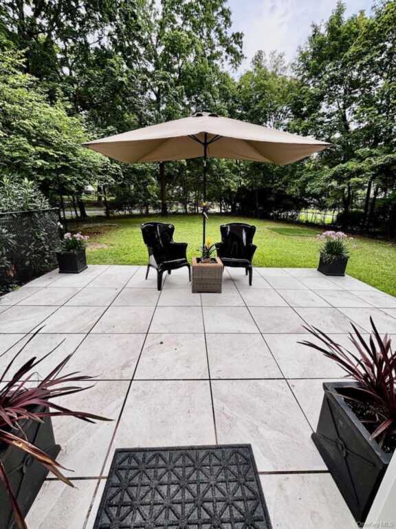 50 Forest Circle, New Rochelle, NY 10804 - Photo 23 of 24